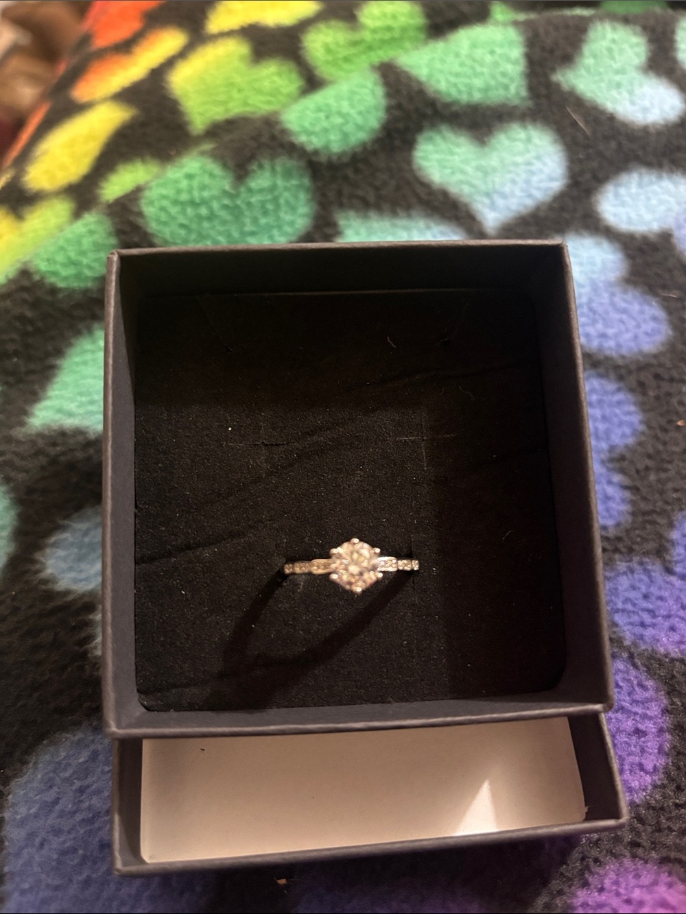 Delicate Moissanite Diamond Ting